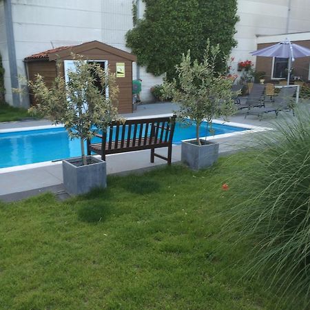 B&B Goeree Overflakkee มิดเดลฮาร์นิส ภายนอก รูปภาพ