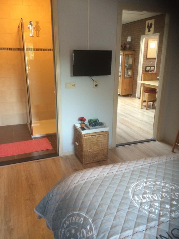 B&B Goeree Overflakkee มิดเดลฮาร์นิส ภายนอก รูปภาพ