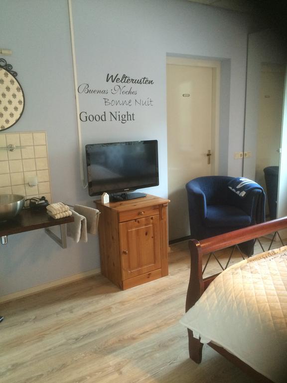 B&B Goeree Overflakkee มิดเดลฮาร์นิส ภายนอก รูปภาพ
